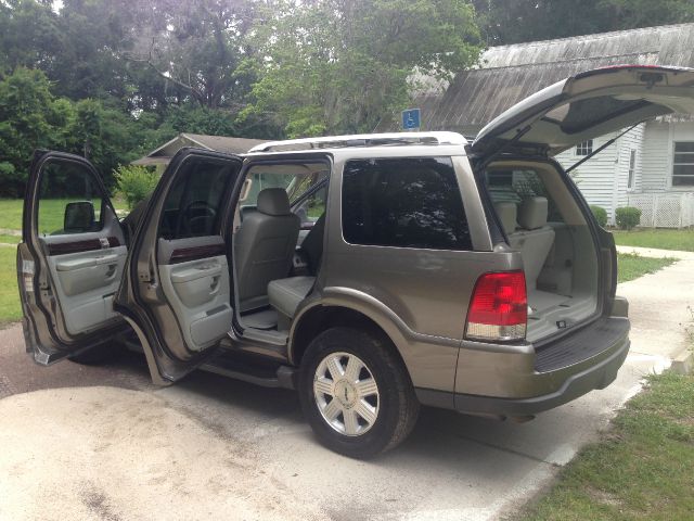 Lincoln Aviator 2003 photo 16