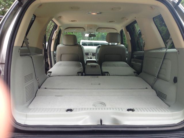 Lincoln Aviator 2003 photo 45