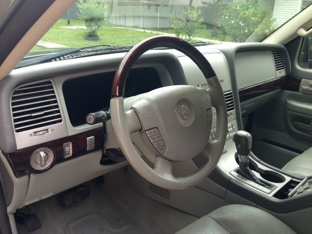 Lincoln Aviator 2003 photo 50