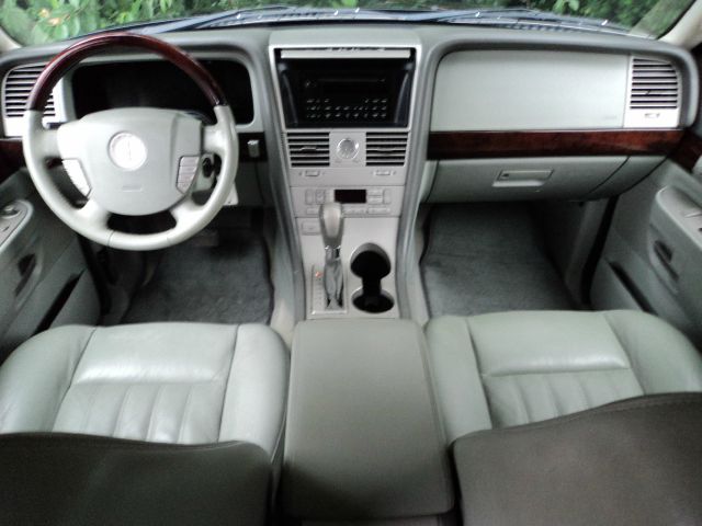 Lincoln Aviator 2003 photo 10