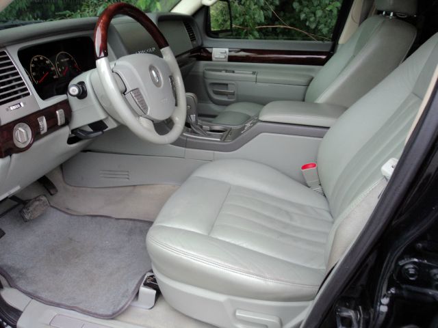 Lincoln Aviator 2003 photo 11