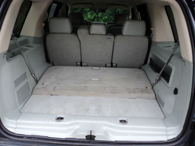 Lincoln Aviator 2003 photo 21