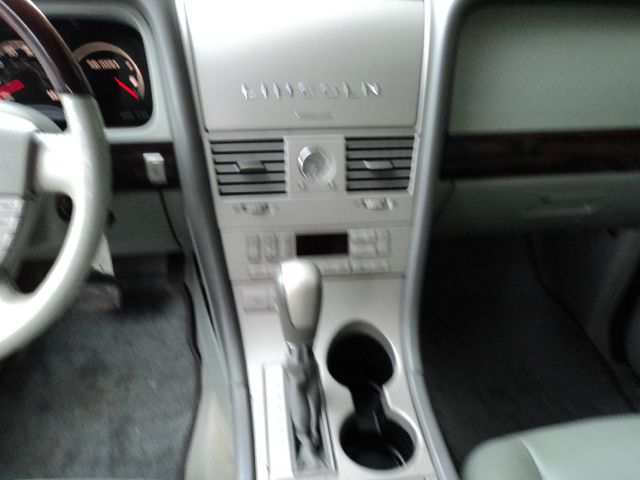 Lincoln Aviator 2003 photo 35