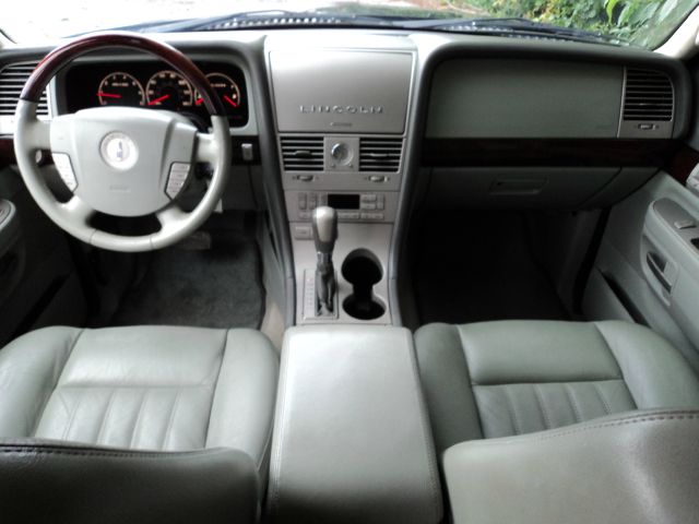 Lincoln Aviator 2003 photo 36