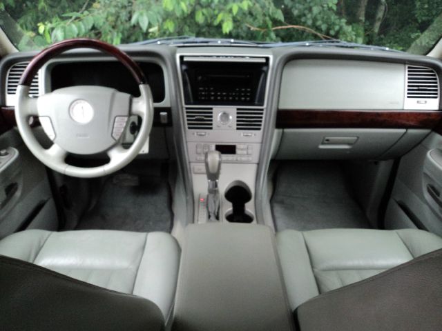 Lincoln Aviator 2003 photo 43