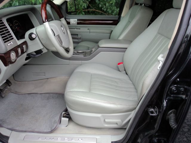 Lincoln Aviator 2003 photo 50