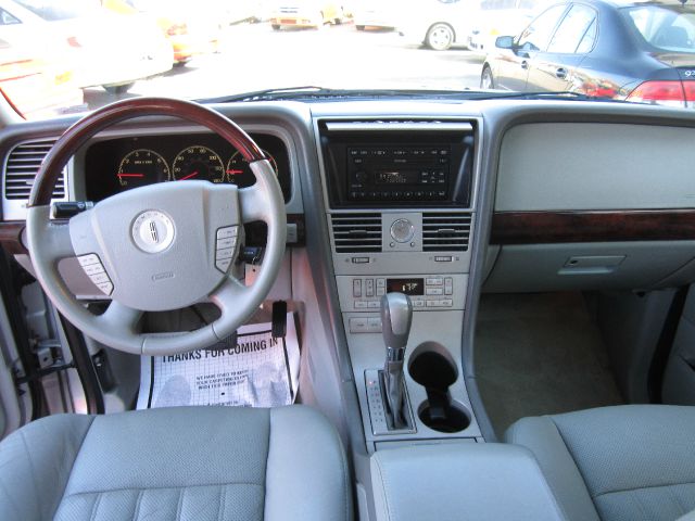 Lincoln Aviator 2003 photo 9