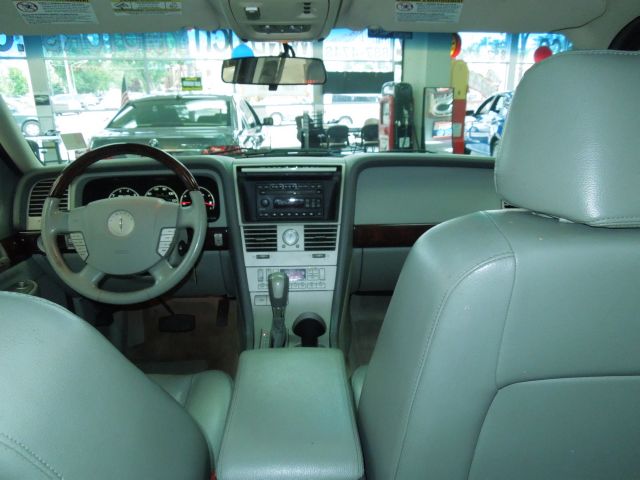 Lincoln Aviator 2003 photo 23