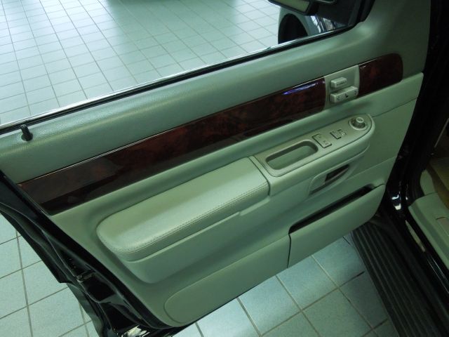 Lincoln Aviator 2003 photo 3