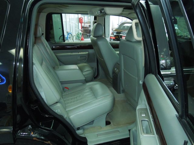 Lincoln Aviator 2003 photo 8