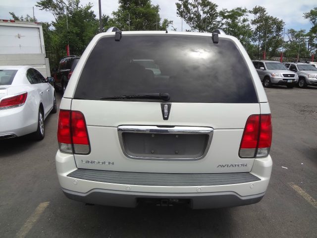 Lincoln Aviator 2004 photo 18