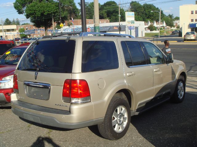 Lincoln Aviator 2004 photo 2