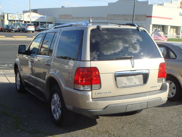 Lincoln Aviator 2004 photo 3