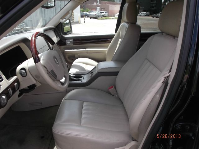 Lincoln Aviator 2004 photo 10