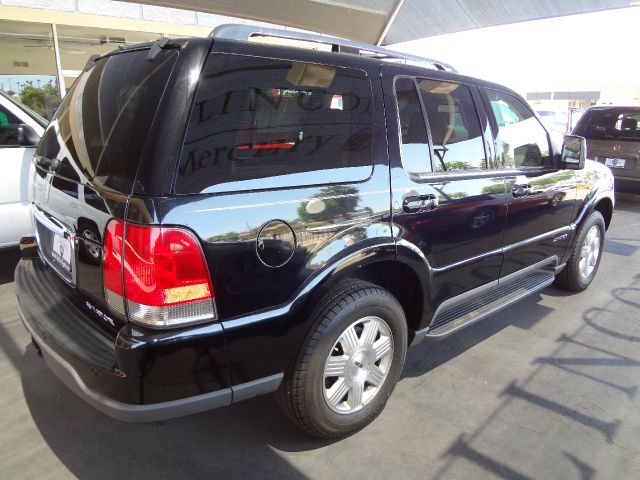 Lincoln Aviator 2004 photo 1