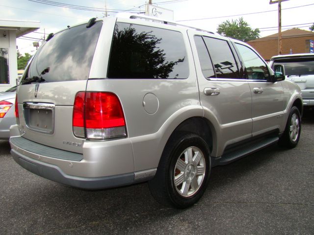 Lincoln Aviator 2004 photo 3