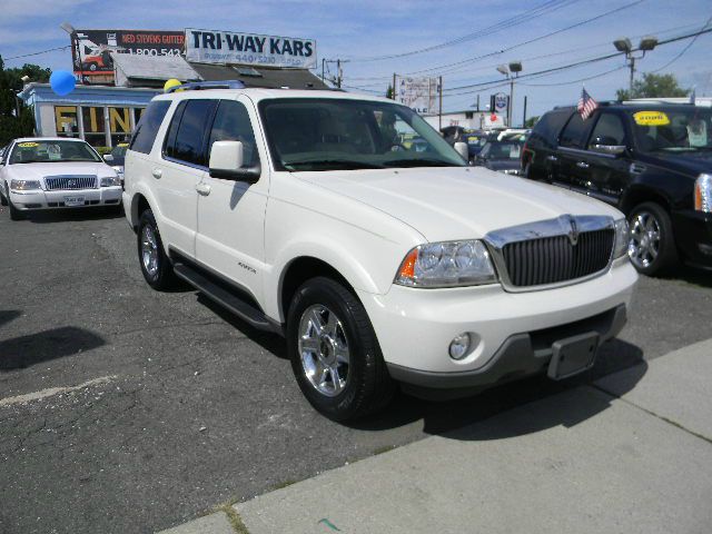 Lincoln Aviator 2004 photo 3