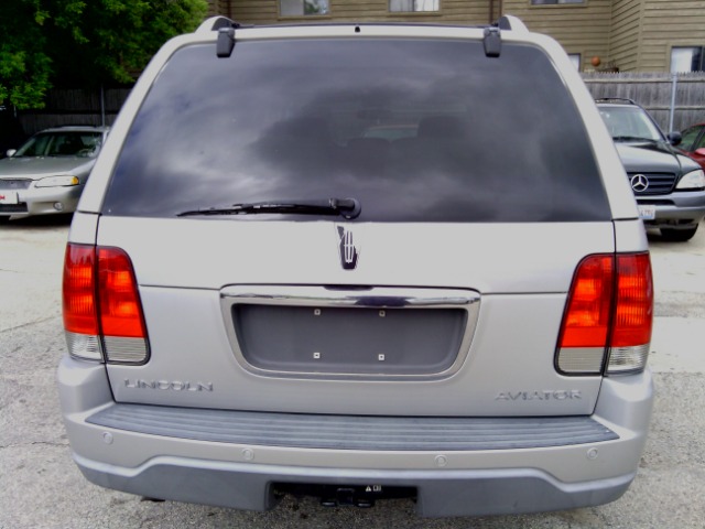 Lincoln Aviator 2004 photo 1