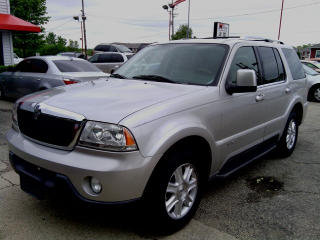 Lincoln Aviator 2004 photo 2