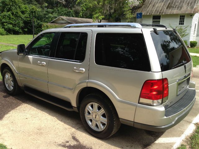 Lincoln Aviator 2004 photo 1