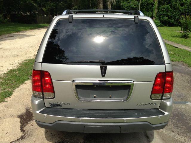 Lincoln Aviator 2004 photo 2