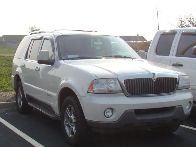 Lincoln Aviator 2004 photo 1