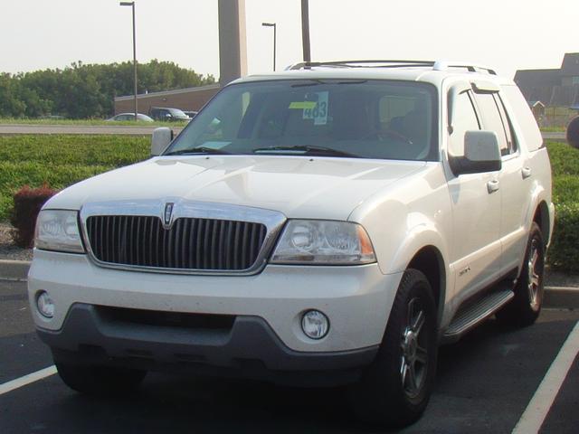 Lincoln Aviator 2004 photo 2