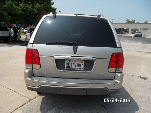 Lincoln Aviator 2004 photo 1