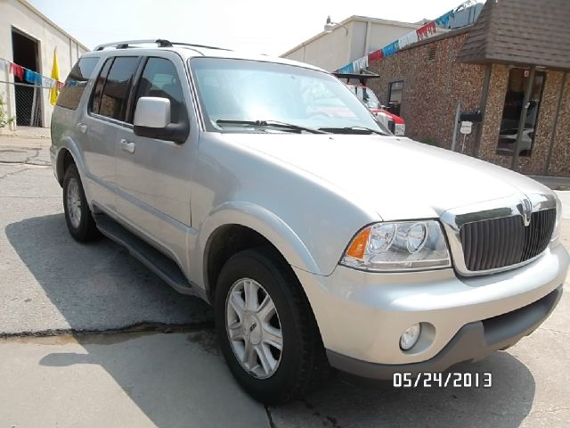 Lincoln Aviator 2004 photo 2