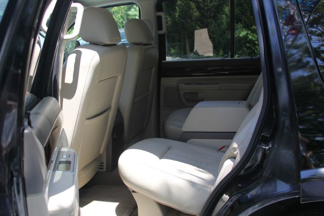 Lincoln Aviator 2004 photo 14