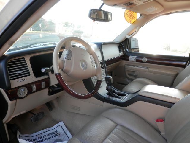 Lincoln Aviator 2005 photo 10