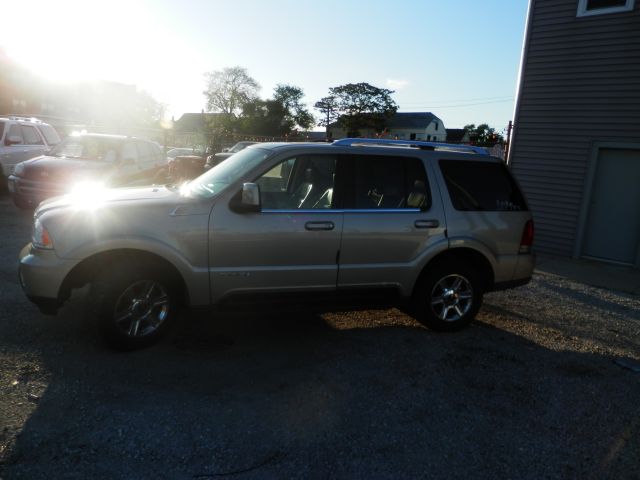 Lincoln Aviator 2005 photo 14