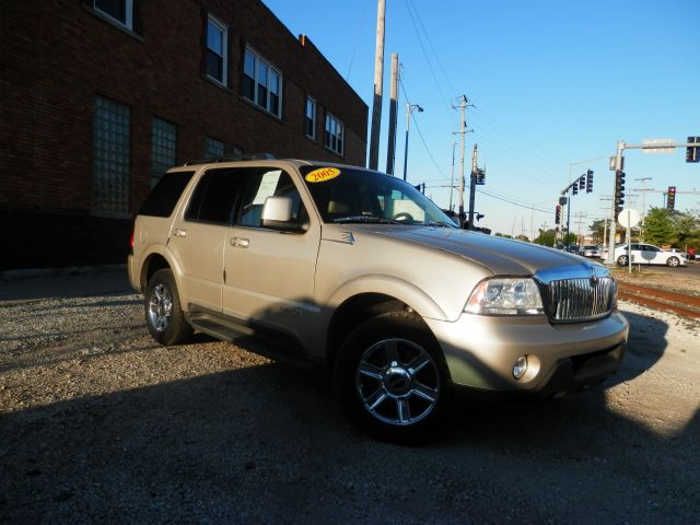 Lincoln Aviator 2005 photo 16