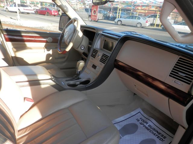 Lincoln Aviator 2005 photo 7