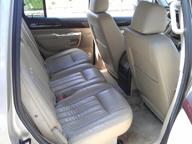 Lincoln Aviator 2005 photo 1