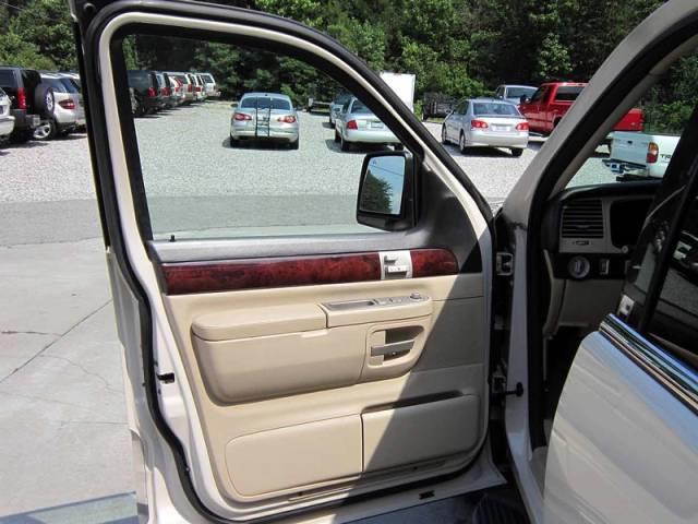 Lincoln Aviator 2005 photo 1