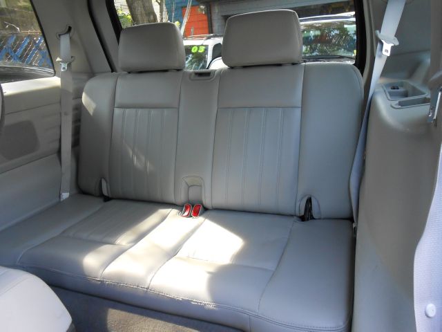 Lincoln Aviator 2005 photo 12