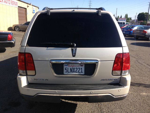 Lincoln Aviator 2005 photo 11