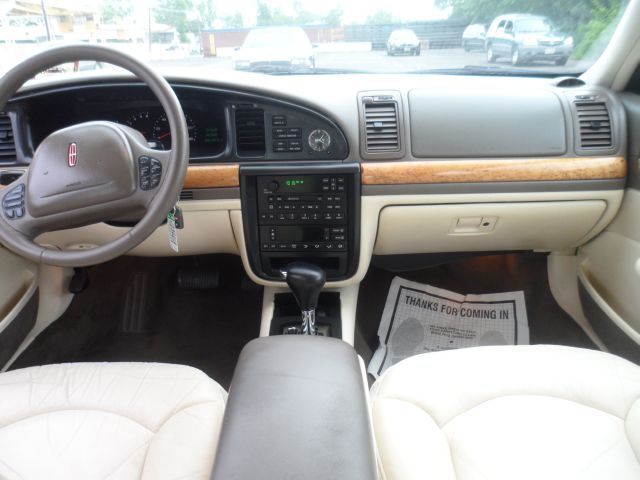 Lincoln Continental 1998 photo 18