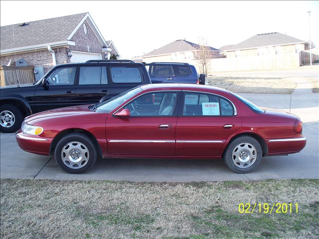 Lincoln Continental 1999 photo 1