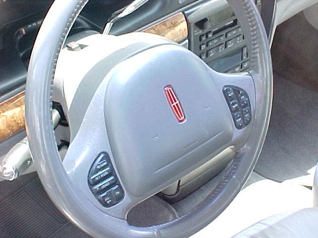 Lincoln Continental 1999 photo 3