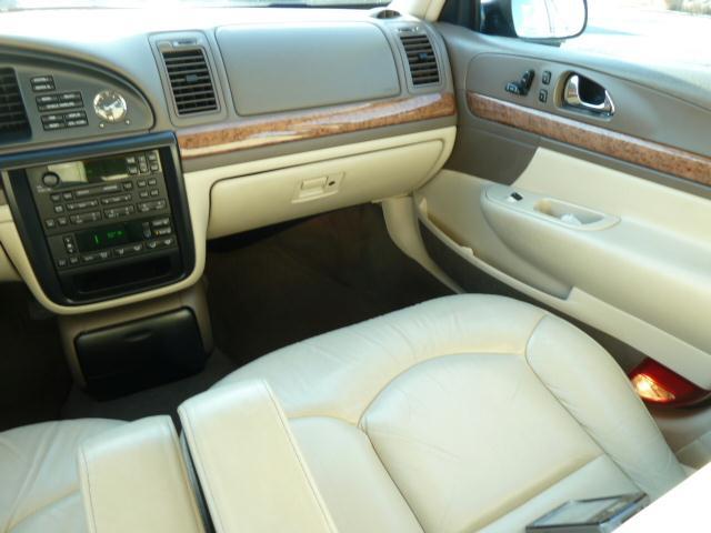 Lincoln Continental 1999 photo 5