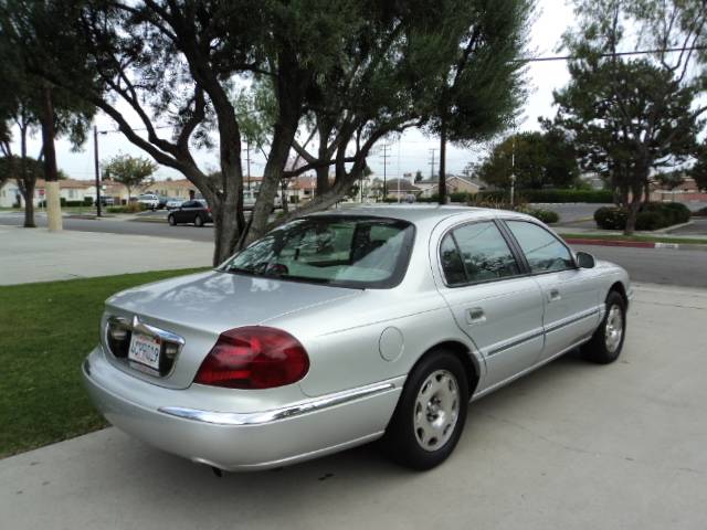 Lincoln Continental 1999 photo 2