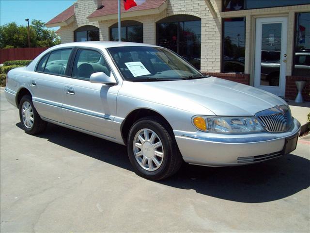 Lincoln Continental 2000 photo 1