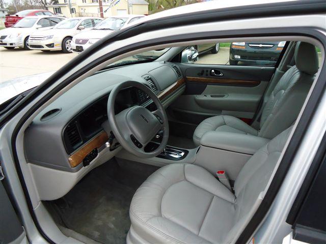 Lincoln Continental 2000 photo 4