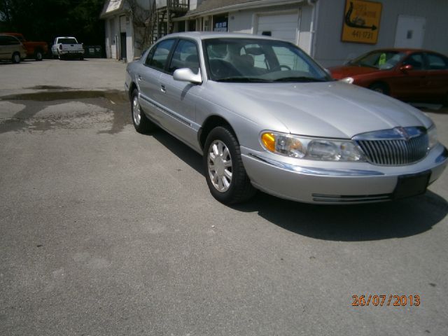 Lincoln Continental 2000 photo 1