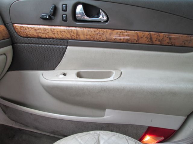 Lincoln Continental 2000 photo 1