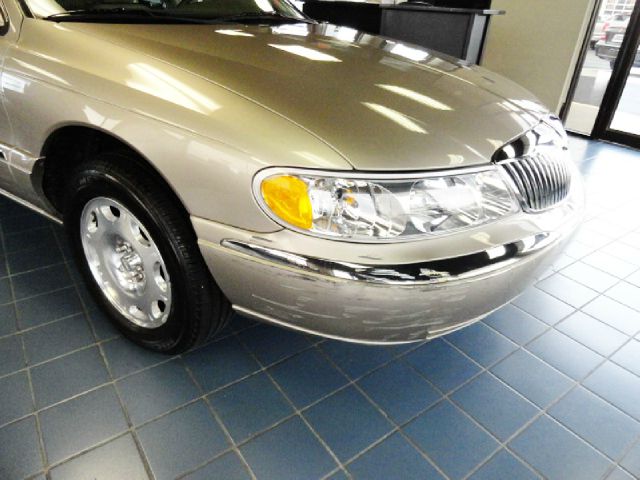 Lincoln Continental 2000 photo 3