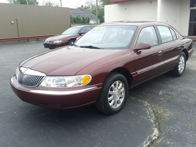 Lincoln Continental 2001 photo 15