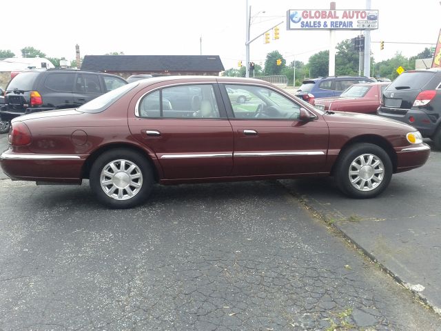 Lincoln Continental 2001 photo 17